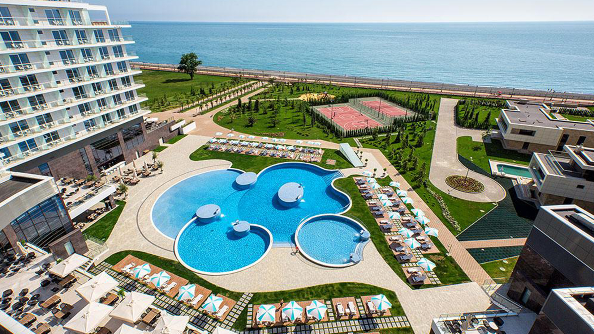 «Radisson Blu Paradise Resort & Spa» (Рэдиссон Блю Парадайз Резорт и СПА)