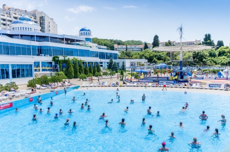 «АКВАГРАД» 4*