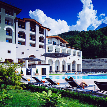 «Sochi Marriott Krasnaya Polyana Hotel» (Сочи Марриотт Красная Поляна)